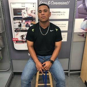 Meet your Posher, Silverio